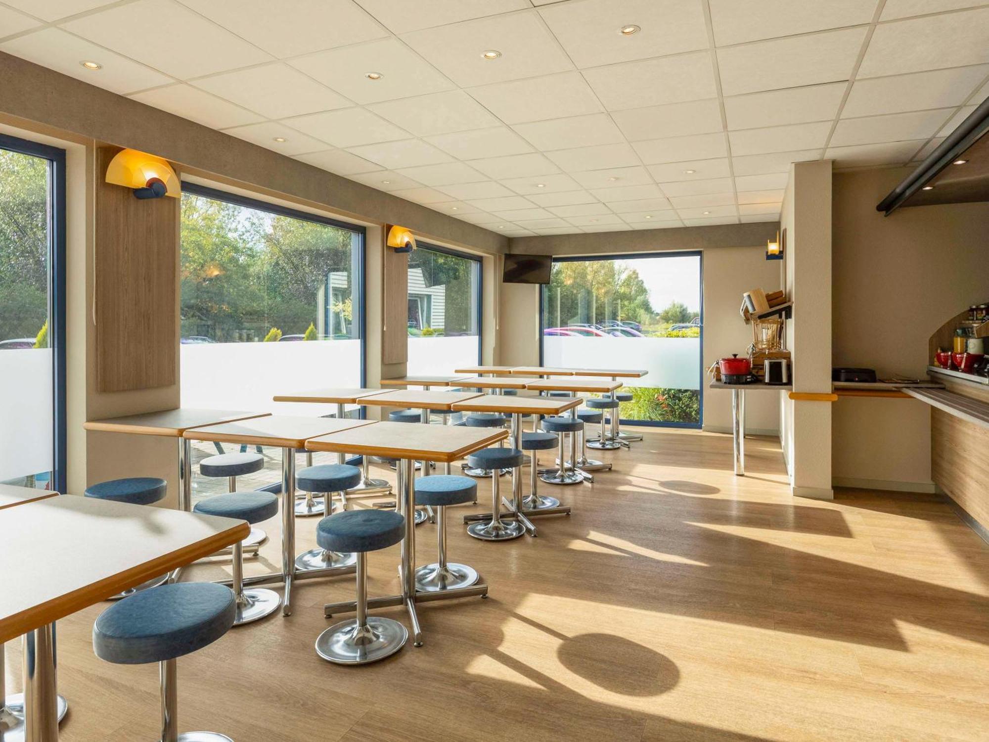 Hotel Ibis Budget Airport Charleroi